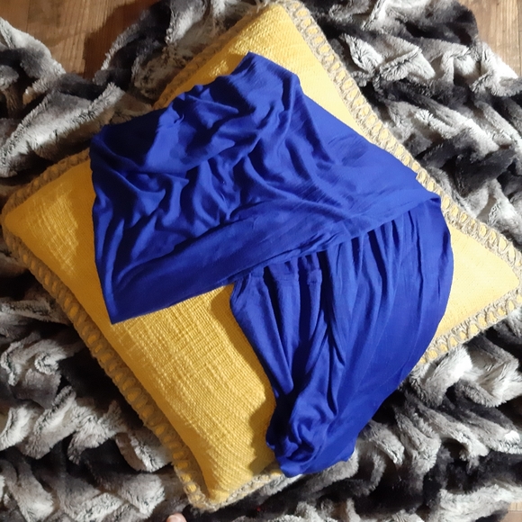 COBALT BLUE INFINITY SCARF c - Picture 4 of 7